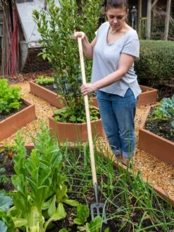 Gardener's Lifetime Spork -Yard Tool Store 8586973 2405 tif