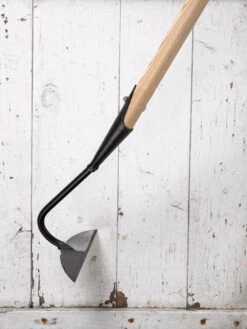 Gardener's Lifetime Half-Moon Hoe -Yard Tool Store 8586976 2554 tif