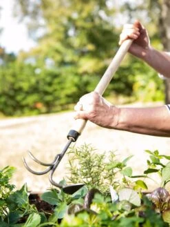 Gardener's Lifetime Raised Bed Cultivator -Yard Tool Store 8587960 3527 tif