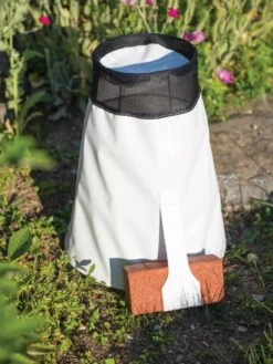 Rosy Cozy® Rose Cone, Large -Yard Tool Store 8593415 0528 tif