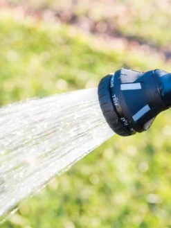 18” 8-Pattern Rotating Water Wand With Cork Handle -Yard Tool Store 8600231 506 tif