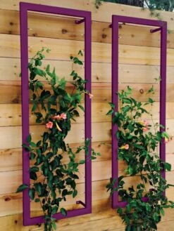 Ina Modern Wall Trellis Sr. -Yard Tool Store 8600510 02V tif