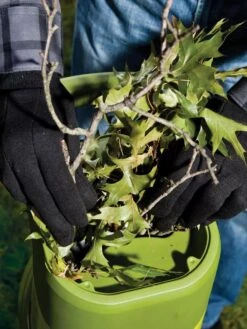 Snow Joe® 13-Amp Electric Wood Chipper/Shredder -Yard Tool Store 8612509 09v tif